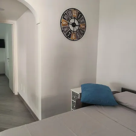80062 Cute House بيت للعطل